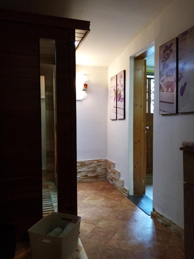 شقة Laura Apartman نايغكانيشا المظهر الخارجي الصورة